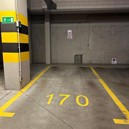 Krakowska Comfort - Strong Wifi And Free Parking ワルシャワ エクステリア 写真